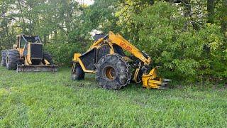 Bell Ultra C Feller buncher..upgraded 3/4 saw motor install!!