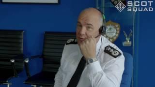 The Chief tries out online gaming | Scot Squad