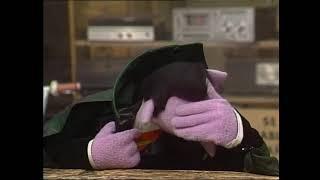 Classic Sesame Street - Telly And The Count Play Hide And Seek Part 2