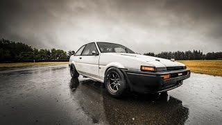 Drifting the Original AE86 In The Rain - TST in NZ