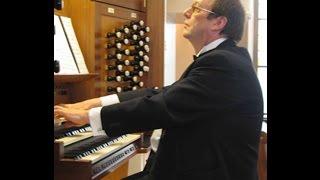 Dominique Joubert improvise à la cathédrale de Nimes