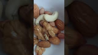 How many nuts should you eat everyday? #weightloss #fitness #health #dieting