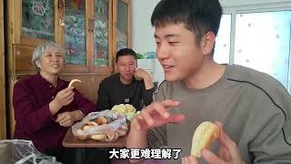 在农村和70后父母一起寻找他们小时候的童年美食，能买到什么？ #vlog日常 #美食vlog #70后 #农村生活 #我的乡村生活