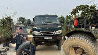 dump truck rescue with flat tire on the road giang's daily tire repair job