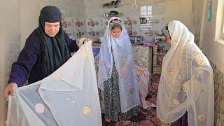 "Memorable day of two orphans with grandmother: joy in local costume