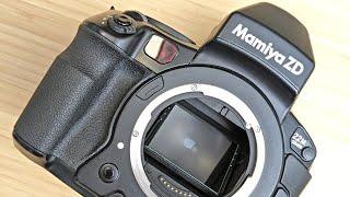 The First Ever Medium Format DSLR