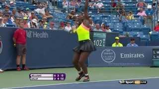 4 straight unreturned serves from Serena