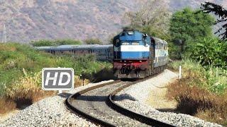 RTM WDM-3D Gliding on a S-curve with Bandra Superfast