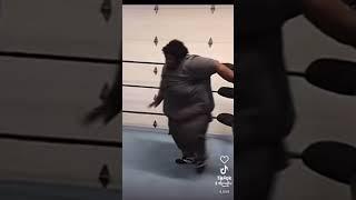 Fat Guy Falls on Skinny Guy