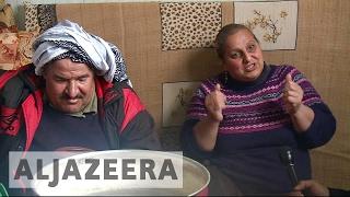 Iraq humanitarian crisis: Displaced people face freezing temperature