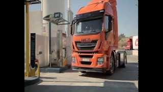 How to safely reload a liquefied natural gas (LNG) freight lorry