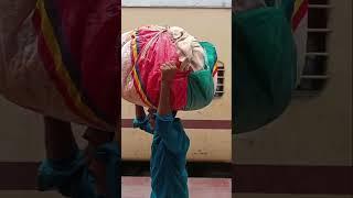 #shilpi#raj#song#shortvideo #trainvideo #railwaystation #jehanabad #whatsappstatus