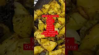 Try these roasted curry potatoes  #shorts #vegetarian #sidedish They’re so delicious 