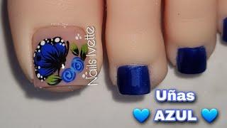 DISEÑO DE UÑAS EN COLOR AZUL | DECORACIÓN DE UÑAS ROSAS Y MARIPOSA | UÑAS DECORADAS DE LOS PIES