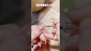 春天芥末绿小花美甲#懒人美甲教程 #快手美业小助手 #初春清新美甲 快手