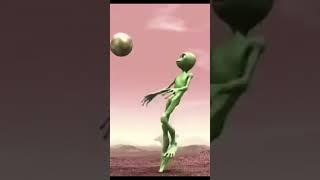 football version  dance challenge vs Ami tu kasita #aliendance #greenalien (1)