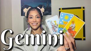 GEMINI ”SIT DOWN FOR THIS ONE! TOTALLY UNEXPECTED NEWS!” — GEMINI TAROT NOVEMBER