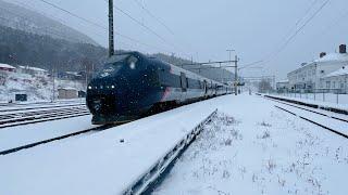 SJ Nord Trains to Oslo & to Trondheim, Snow, Dombas, Norway, 11/1/2024