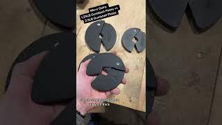 A comparison of the 2.5lb dumbbell plate and the 1.25lb dumbbell plate