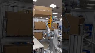 The robotic hand working cardboard box #shorts #short #trending #viralshorts #respect #sad #facts