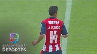 Golazo de Ángel Saldivar que pone en ventaja a Chivas