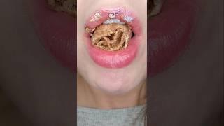 ASMR Satisfying Eating Crunchy Churros Crisp #asmr #asmrcrunch #oddlysatisfying