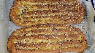 تهیه نان بربری در منزل دقیقا مثل بربری نانوایی | Homemade Persian Barbari - Flat Bread - Eng Subs