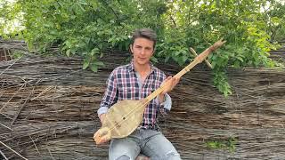 Igil. Turkic bowed musical instrument