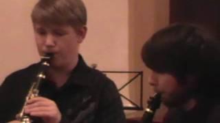 Hényel Gábor és Asztalos Alfréd clarinet duo.wmv