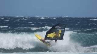 How to do a backside wave 360? Black Team Wave Academy with Martin Ten Hoeve