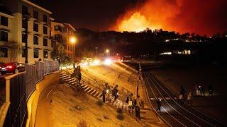 12/11/2024: A Wildfire Races through Malibu