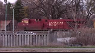 CP 240 in Windsor, ON with a UP Leader! (CPWindsorsub Vault)