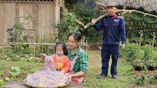 Warm Journey: An Prepares Fresh Noodles & Tan Goes Into The Forest To Get Medicine For His Daughter