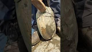 Breaking Huge Nodules For Fossils! 