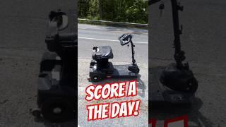Curbside Pickup Score Of The Day! #curbsidepickup #scooter #dumpsterdiving #shorts