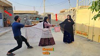 Jealousy in the Park: Faraj and Samaneh's Conflict..