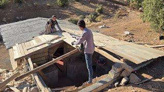Lifestyle in the Mountains of Iran: Building a Nomadic Mother Shelter 