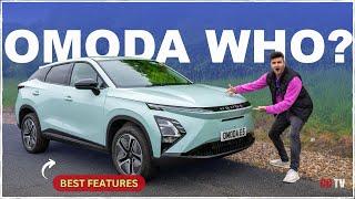 OMODA E5 REVIEW 2024 : IT HAS THE CRAZIEST FEATURE EVER!!!