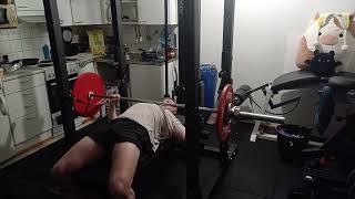 82.5kg x4 Bench @87kg