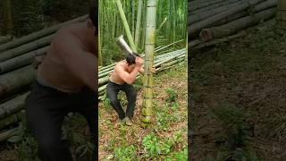 It takes 10 knives to cut down a bamboo tree