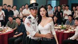 穷小子和女友參加同學聚會被嘲諷，豈料他的真實身份竟是全球首富，身份曝光打臉全場【至尊小保安Supreme Guard】