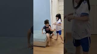 Vợ chồng Thầy Giáo Tí Hon bắt trend nói "Nín" gây sốt cộng đồng mạng vừa qua