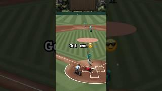 INSIDE THE PARK HOMERUN #baseball #sports #homerun #mlbtheshow24 #gaming #entertainment #funny #mlb