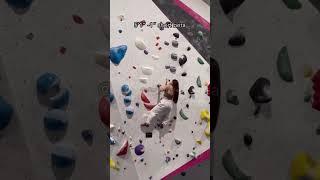 Pocket girl at HB)short climber’s short