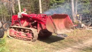 IH TD 9 crawler loadervideo2