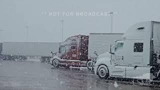 03-08-2025 Amarillo, Texas - Heavy Snow Disrupts i-40 Travel - Plows Out - Reduced Visibilities