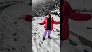 Thandi Thandi Pawan️ #shortvideo #shortviral #short #snow #northsikkim #lachung #sikkim #thandi