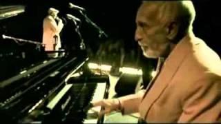 IBRAHIM FERRER & OMARA PORTUONDO ~ Silencio