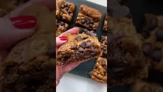 Flourless Peanut Butter Banana Chocolate Chip Recipe | Tiktok Hungryhappens #Shorts
