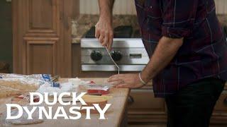 Duck Dynasty: Willie's Boss Hog Baloney Sandwich (Season 7, Episode 5) | Duck Dynasty